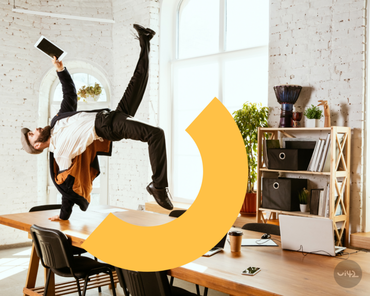"Let's dance", or shall we dance in e-commerce?