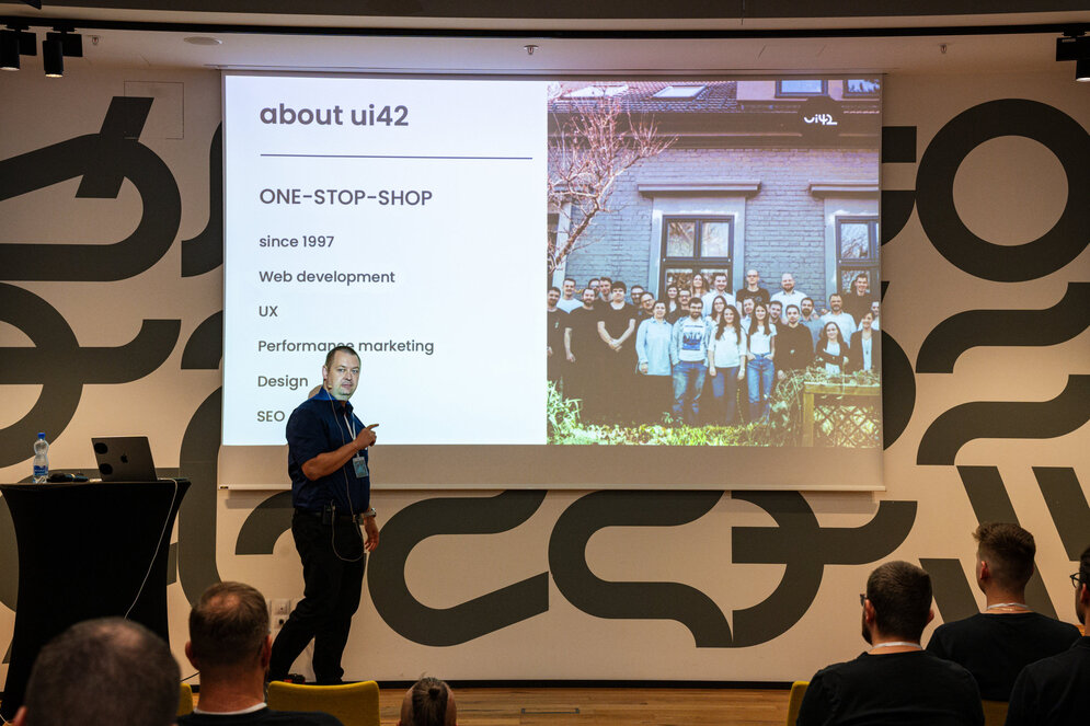 Simon Zamecnik ui42