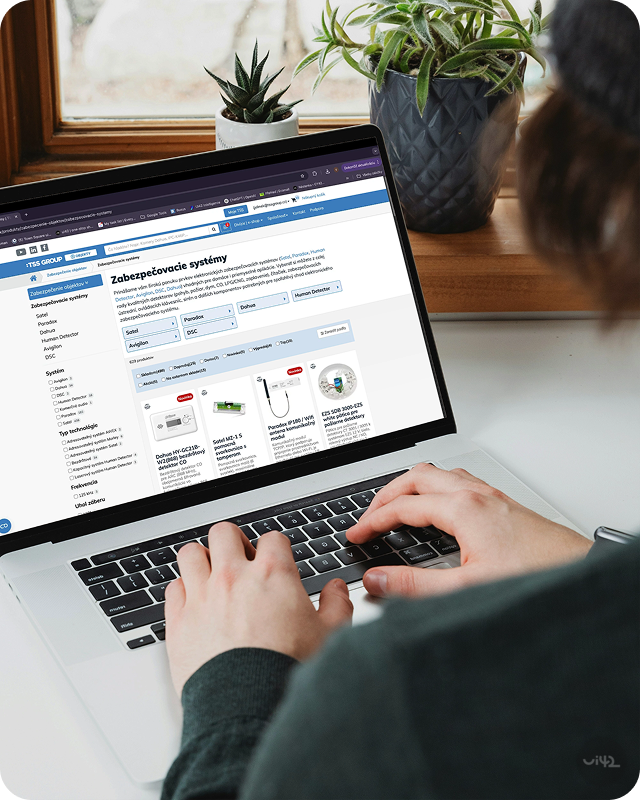 example customer flow in B2B zone