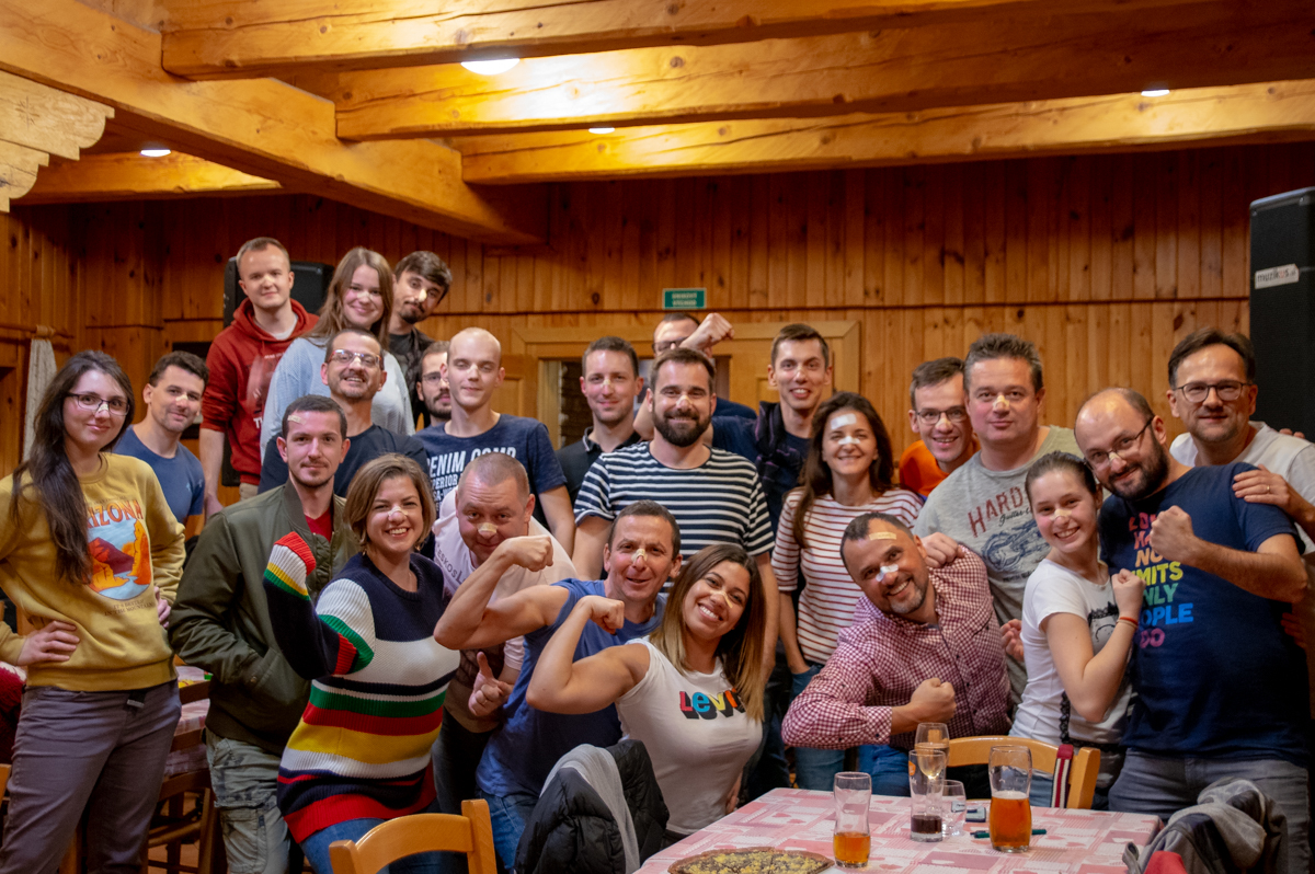 The text you've provided, "Ui42-kohutka2019-28," does not appear to be standard Slovak language and seems to be a combination of letters, numbers, and possibly a username, code, or specific identifier. Therefore, it does not require translation as it would remain the same in English.